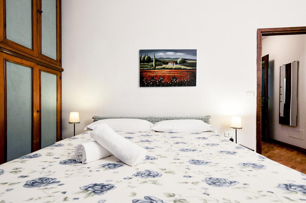 Uffizi Apartment 2 Florence Bilik gambar
